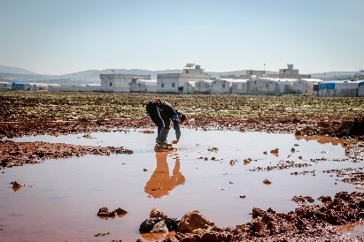 Releaser flocculant for tailing disposal 